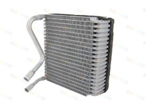 THERMOTEC KTT150002 garintuvas, oro kondicionierius 
 Oro kondicionavimas -> Garintuvas
9166544-8, 9171781