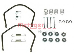 METZGER 105-0638 priedų komplektas, stabdžių trinkelės 
 Stabdžių sistema -> Būgninis stabdys -> Dalys/priedai
04106-38000, 04406-38000