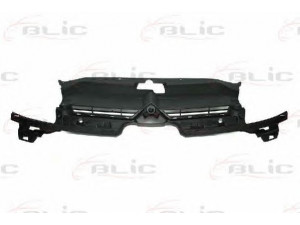 BLIC 6502-07-0537990P radiatorius grotelės 
 Kėbulas -> Kėbulo dalys/ sparnas/buferis -> Priekinis aerodinaminio pasipriešinimo sumažinimas/grotelės
741678