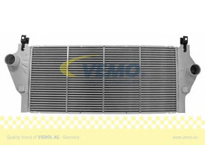 VEMO V46-60-0003 tarpinis suslėgto oro aušintuvas, kompresorius 
 Variklis -> Oro tiekimas -> Įkrovos agregatas (turbo/superįkrova) -> Tarpinis suslėgto oro aušintuvas
82 00 008 761, 82 00 087 761, 8200008761