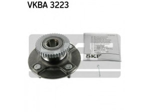 SKF VKBA 3223 rato guolio komplektas 
 Ašies montavimas/vairavimo mechanizmas/ratai -> Rato stebulė/montavimas -> Rato guolis
43200-50J10, 43200-50J16, 43200-50J55