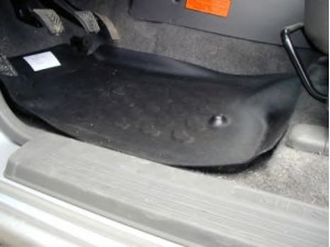 CARBOX 409086000 kojų kilimėlis 
 Vidaus įranga -> Kojų kilimėlis