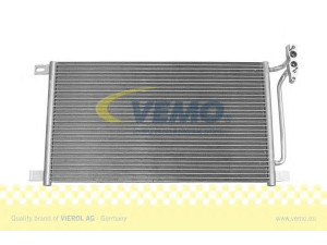 VEMO V20-62-1017 kondensatorius, oro kondicionierius 
 Oro kondicionavimas -> Kondensatorius
64 53 8 377 648