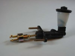 AISIN QT-020 pagrindinis cilindras, sankaba