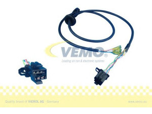 VEMO V10-83-0007 remonto rinkinys, diržas 
 Elektros įranga -> Diržas
893 971 726 A part, 894 971 726 A part