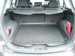 CARBOX 204123000 bagažinės / krovinių skyriaus guminis kilimėlis 
 Vidaus įranga -> Bagažinė