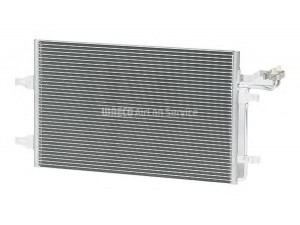 WAECO 8880400427 kondensatorius, oro kondicionierius 
 Oro kondicionavimas -> Kondensatorius
00000000031418514, 30647932, 30661958