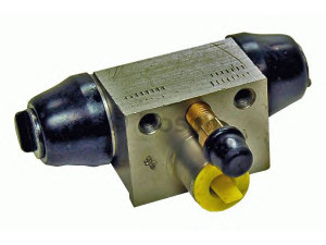 BOSCH 0 986 475 886 rato stabdžių cilindras 
 Stabdžių sistema -> Ratų cilindrai
9209092, 9209092