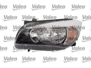 VALEO 044945 priekinis žibintas 
 Kėbulas -> Priekinis žibintas/dalys -> Priekinis žibintas/įterp.
63 11 7 290 233, 63117290233, 7290233