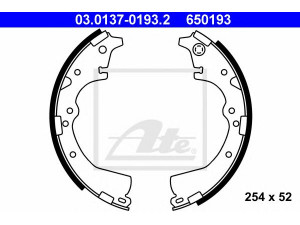 ATE 03.0137-0193.2 stabdžių trinkelių komplektas 
 Techninės priežiūros dalys -> Papildomas remontas
04495-26080, 04495-26090, 04495-26120