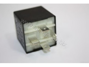 AUTOMEGA 109060381357 relė, degalų siurblys 
 Elektros įranga -> Relė
357906381, 357906381, 357906381
