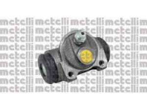 METELLI 04-0360 rato stabdžių cilindras 
 Stabdžių sistema -> Ratų cilindrai
77 01 025 933, 77 01 025 933, 77 01 034 173