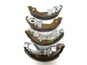 MAXGEAR 19-0257 stabdžių trinkelė 
 Stabdžių sistema -> Būgninis stabdys -> Stabdžių įdėklas/ trinkelė
71739596, 77362295, 9948372