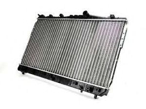THERMOTEC D70013TT radiatorius, variklio aušinimas 
 Aušinimo sistema -> Radiatorius/alyvos aušintuvas -> Radiatorius/dalys
96553378