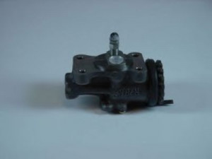 AISIN AG-003RF rato stabdžių cilindras
5-47610-013-2, 5-47610-013-3