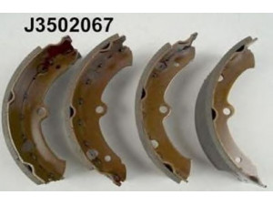 NIPPARTS J3502067 stabdžių trinkelių komplektas 
 Techninės priežiūros dalys -> Papildomas remontas
04494-36090, 04494-36150, 04495-25050