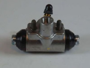AISIN AH-005R rato stabdžių cilindras 
 Stabdžių sistema -> Ratų cilindrai
43300-692-003, 43300-692-013