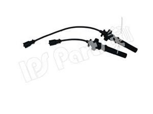IPS Parts ISP-8516 uždegimo laido komplektas 
 Kibirkšties / kaitinamasis uždegimas -> Uždegimo laidai/jungtys
MD365102