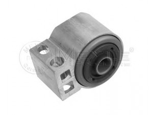 MEYLE 814 610 0003 valdymo svirties/išilginių svirčių įvorė 
 Ašies montavimas/vairavimo mechanizmas/ratai -> Valdymo svirtis/pasukamosios svirties sujungimas -> Montavimas/sutvirtinimas
49 08 109, 50 63 391, 52 33 374