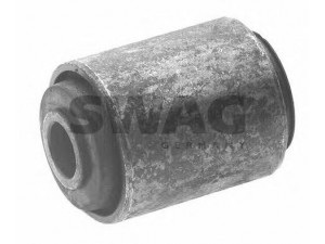 SWAG 60 60 0015 valdymo svirties/išilginių svirčių įvorė 
 Ašies montavimas/vairavimo mechanizmas/ratai -> Valdymo svirtis/pasukamosios svirties sujungimas -> Montavimas/sutvirtinimas
77 00 754 515