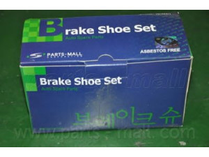 PARTS-MALL PLB-031 stabdžių trinkelių komplektas
583051GA00, 583051GA00-BR