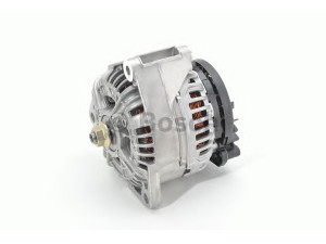 BOSCH 0 124 655 009 kintamosios srovės generatorius 
 Elektros įranga -> Kint. sr. generatorius/dalys -> Kintamosios srovės generatorius
38 52 2324F, C8 52 0079A, 51 26101 7246