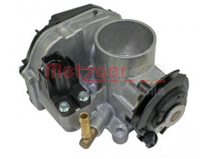 METZGER 0892100 droselio korpusas 
 Kuro mišinio formavimas -> Mišinio sudarymas -> Droselis/kuro vamzdeliai/vakuumo žarnelė
030 133 064 F