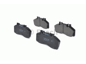 BOSCH 0 986 468 350 stabdžių trinkelių rinkinys, diskinis stabdys 
 Techninės priežiūros dalys -> Papildomas remontas
1501994, 001 420 15 20, 002 420 57 20