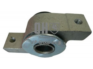JP GROUP 3040200579 valdymo svirties/išilginių svirčių įvorė 
 Ašies montavimas/vairavimo mechanizmas/ratai -> Valdymo svirtis/pasukamosios svirties sujungimas -> Montavimas/sutvirtinimas
50509340
