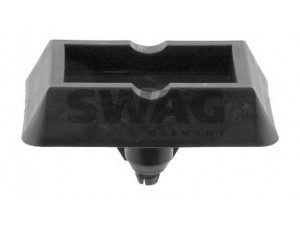 SWAG 20 93 7653 kėlimo taškas 
 Kėbulas -> Keleivių kabina -> Vieta kojoms/durų ramstis
51 71 7 001 650