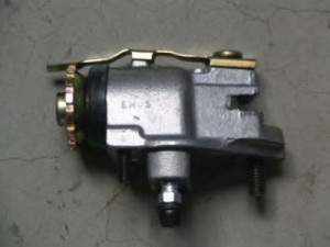 AISIN AD-014RFL rato stabdžių cilindras
4752087701000