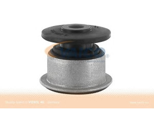 VAICO V10-7300 valdymo svirties/išilginių svirčių įvorė 
 Ašies montavimas/vairavimo mechanizmas/ratai -> Valdymo svirtis/pasukamosios svirties sujungimas -> Montavimas/sutvirtinimas
7L0 407 077