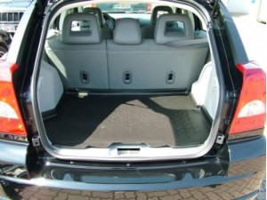 CARBOX 208351000 bagažinės / krovinių skyriaus guminis kilimėlis 
 Vidaus įranga -> Bagažinė