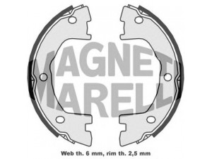 MAGNETI MARELLI 360219198302 stabdžių trinkelė 
 Stabdžių sistema -> Būgninis stabdys -> Stabdžių įdėklas/ trinkelė
2992568, 2995817