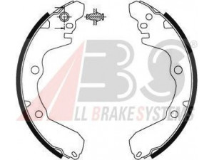 A.B.S. 8904 stabdžių trinkelių komplektas 
 Techninės priežiūros dalys -> Papildomas remontas
MB 668336, MB 668337, MB 668338