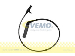 VEMO V20-72-0510 jutiklis, rato greitis 
 Elektros įranga -> Jutikliai
34 52 3 405 907, 34 52 3 420 331