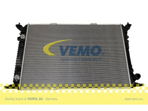 VEMO V15-60-5050 radiatorius, variklio aušinimas 
 Aušinimo sistema -> Radiatorius/alyvos aušintuvas -> Radiatorius/dalys
8K0 121 251 K, 8K0 121 251 T, 8K0 121 251 T