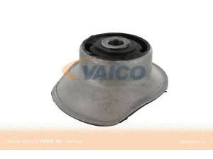 VAICO V10-1360 stebulės laikiklio įvorė 
 Ašies montavimas/vairavimo mechanizmas/ratai -> Ašies atrama/ašies korpusas/ašies montavimas -> Pasukamojo veleno sujungimas
1H9 501 541