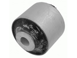 LEMFÖRDER 37021 01 valdymo svirties/išilginių svirčių įvorė 
 Ašies montavimas/vairavimo mechanizmas/ratai -> Valdymo svirtis/pasukamosios svirties sujungimas -> Montavimas/sutvirtinimas
2H0 407 182 A
