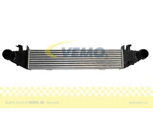 VEMO V30-60-1298 tarpinis suslėgto oro aušintuvas, kompresorius 
 Variklis -> Oro tiekimas -> Įkrovos agregatas (turbo/superįkrova) -> Tarpinis suslėgto oro aušintuvas
204 500 00 00