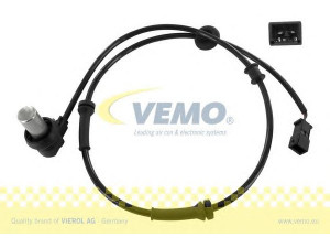 VEMO V10-72-1062 jutiklis, rato greitis 
 Elektros įranga -> Jutikliai
8D0 927 807 C, 8D0 927 807 C