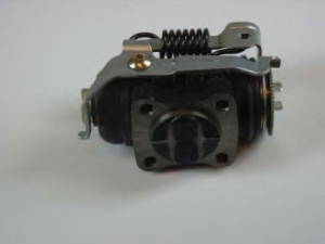 AISIN AT-038LD rato stabdžių cilindras