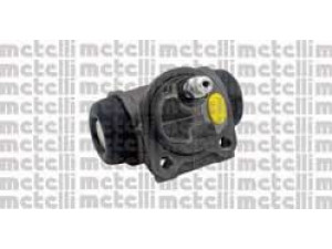 METELLI 04-0398 rato stabdžių cilindras 
 Stabdžių sistema -> Ratų cilindrai
60750204, 705962