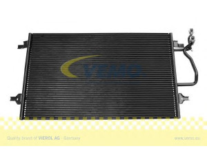 VEMO V15-62-1015 kondensatorius, oro kondicionierius 
 Oro kondicionavimas -> Kondensatorius
4D0 260 401 A