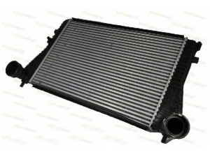 THERMOTEC DAW005TT tarpinis suslėgto oro aušintuvas, kompresorius 
 Variklis -> Oro tiekimas -> Įkrovos agregatas (turbo/superįkrova) -> Tarpinis suslėgto oro aušintuvas
1K0.145.803 A, 1K0.145.803 B, 1K0.145.803 E