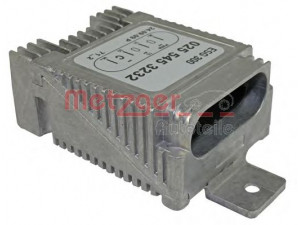 METZGER 0917036 valdymo blokas, elektrinis ventiliatorius (variklio aušinima 
 Aušinimo sistema -> Valdymo blokas
025 545 32 32, 027 545 80 32