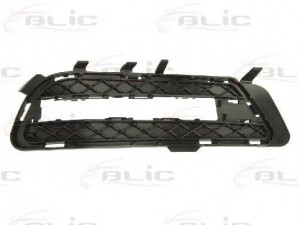 BLIC 6502-07-3529916P ventiliacijos grotelės, buferis 
 Kėbulas -> Kėbulo dalys/ sparnas/buferis -> Priekinis aerodinaminio pasipriešinimo sumažinimas/grotelės
2128851623