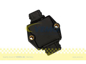 VEMO V10-70-0050 uždegimo jungiklis 
 Kibirkšties / kaitinamasis uždegimas -> Uždegimo modulis/valdymo blokas
4A0 905 351, 4A0 905 351, 4A0 905 351 A