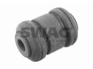 SWAG 50 92 7912 valdymo svirties/išilginių svirčių įvorė 
 Ašies montavimas/vairavimo mechanizmas/ratai -> Valdymo svirtis/pasukamosios svirties sujungimas -> Montavimas/sutvirtinimas
1 477 858, 1 477 858 S2, B32H-34-250E