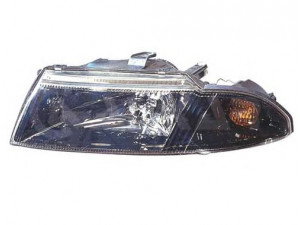 ALKAR 2761528 priekinis žibintas 
 Kėbulas -> Priekinis žibintas/dalys -> Priekinis žibintas/įterp.
MR972793